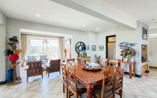 6 Bedroom House For Sale in Vogelstrand, Swakopmund