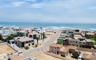 6 Bedroom House For Sale in Vogelstrand, Swakopmund