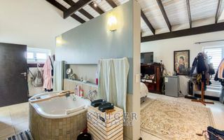 6 Bedroom House For Sale in Vogelstrand, Swakopmund