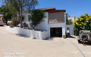 3 Bedroom House To Rent in Luxury Hill, Windhoek