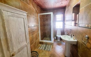 3 Bedroom House For Sale in Henties Bay Central, Henties Bay