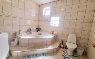 3 Bedroom House For Sale in Henties Bay Central, Henties Bay