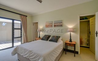 3 Bedroom House For Sale in Dolphin Beach