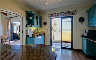 3 Bedroom House For Sale in Dolphin Beach