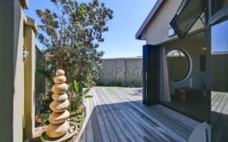 3 Bedroom House For Sale in Dolphin Beach