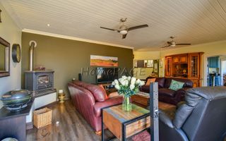 3 Bedroom House For Sale in Dolphin Beach