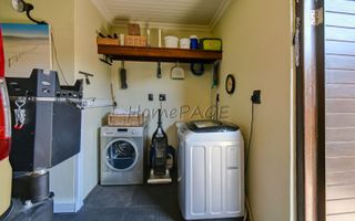 3 Bedroom House For Sale in Dolphin Beach