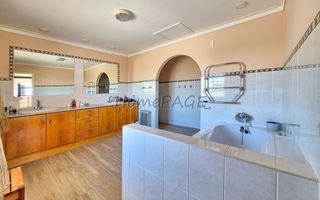 3 Bedroom House For Sale in Meersig