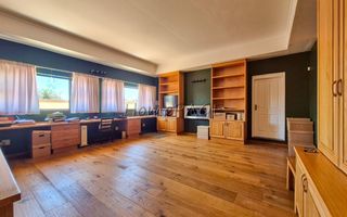 3 Bedroom House For Sale in Meersig