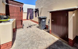 3 Bedroom House For Sale in Meersig