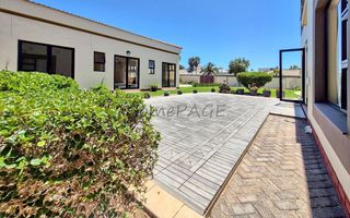 3 Bedroom House For Sale in Meersig