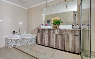 4 Bedroom House For Sale in Dunes, Swakopmund