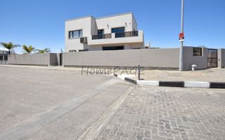 4 Bedroom House For Sale in Dunes, Swakopmund