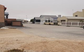House For Sale in Sunbay, Henties Bay