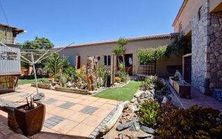 2 Bedroom House For Sale in Rossmund, Swakopmund
