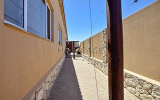 2 Bedroom House For Sale in Rossmund, Swakopmund