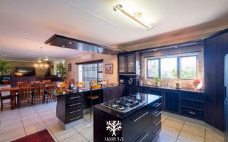 4 Bedroom House For Sale in Finkenstein, Windhoek