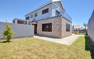 5 Bedroom House For Sale in Dunes, Swakopmund