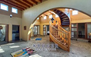 5 Bedroom Small Holding / Plot For Sale in River Plots, Swak...