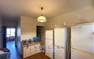 5 Bedroom Small Holding / Plot For Sale in River Plots, Swak...