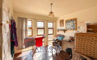5 Bedroom Small Holding / Plot For Sale in River Plots, Swak...