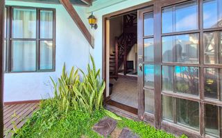 12 Bedroom House For Sale in Meersig