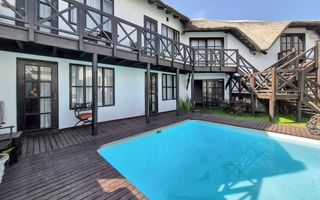 12 Bedroom House For Sale in Meersig
