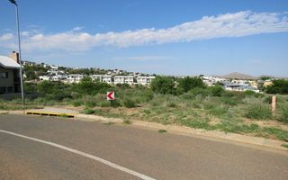 House For Sale in Kleine Kuppe, Windhoek