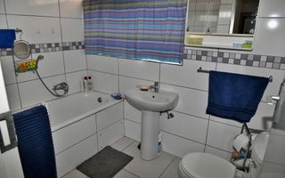 3 Bedroom Apartment / Penthouse For Sale in Erospark, Windho...