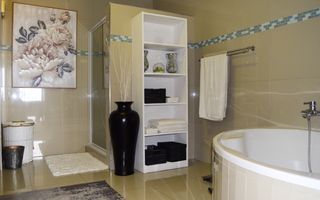 3 Bedroom Apartment / Penthouse For Sale in Langstrand