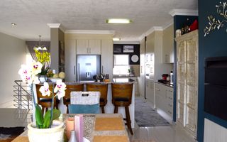 3 Bedroom Apartment / Penthouse For Sale in Langstrand