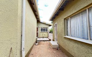 3 Bedroom Freestanding For Sale in Dorado Park, Windhoek