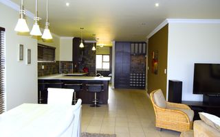 3 Bedroom Freestanding To Rent in Langstrand
