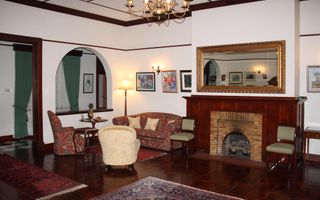 8 Bedroom House For Sale in Klein Windhoek, Windhoek