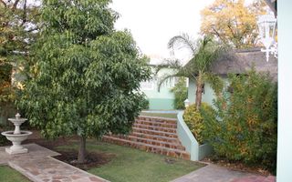 8 Bedroom House For Sale in Klein Windhoek, Windhoek