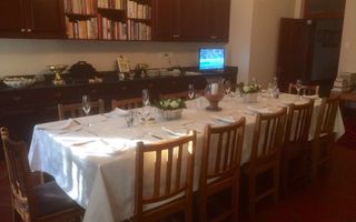 8 Bedroom House For Sale in Klein Windhoek, Windhoek