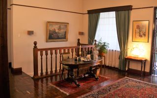 8 Bedroom House For Sale in Klein Windhoek, Windhoek