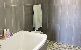 5 Bedroom House For Sale in Pioneers Park, Windhoek