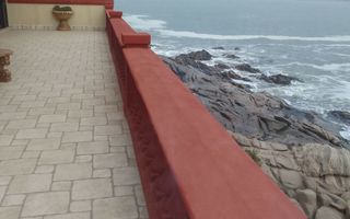 4 Bedroom House For Sale in Lüderitz