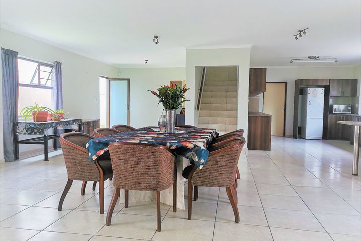 3 Bedroom House For Sale in Meersig Park, Walvis Bay