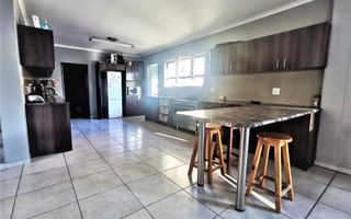 3 Bedroom House For Sale in Meersig Park, Walvis Bay