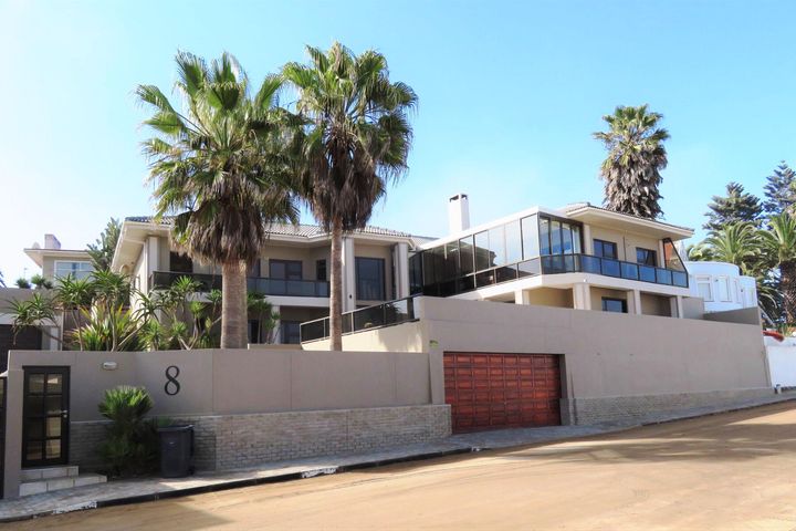 5 Bedroom House For Sale in Swakopmund Central, Swakopmund