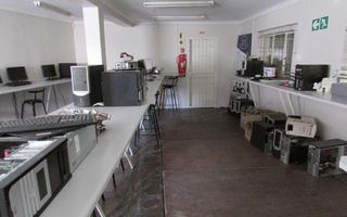 Office / Retail / Mixed Use For Sale in Klein Windhoek, Wind...