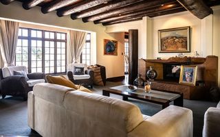 4 Bedroom House For Sale in Kramersdorf, Swakopmund