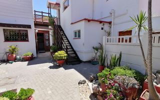 5 Bedroom House For Sale in Vineta, Swakopmund