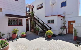 5 Bedroom House For Sale in Vineta, Swakopmund