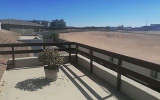 4 Bedroom House For Sale in Vogelstrand, Swakopmund