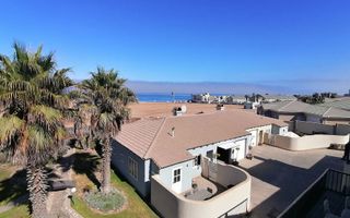 4 Bedroom House For Sale in Vogelstrand, Swakopmund