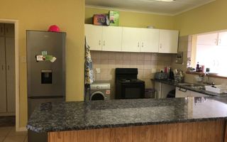 2 Bedroom Apartment/Penthouse For Sale in Vineta, Swakopmund