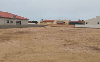 Vacant Land For Sale in Henties Bay
